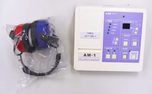 聴力検査 < ミナト医科　Auidiometer　AM-1 > 